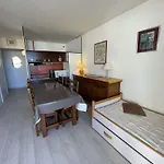 아파트 Pour 4 Avec Piscine Et Parking A Port Camargue - Fr-1-250-207 르그로뒤후아