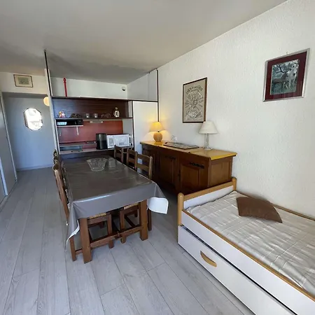 Apartmán Pour 4 Avec Piscine Et Parking A Port Camargue - Fr-1-250-207 Le Grau-du-Roi