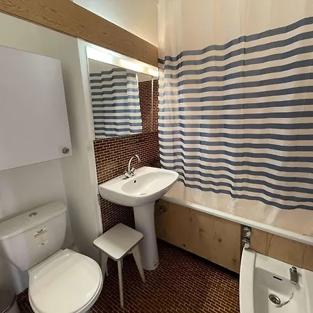 Pour 4 Avec Piscine Et Parking A Port Camargue - Fr-1-250-207 Apartmán Le Grau-du-Roi