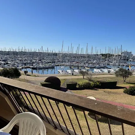 Apartmán Pour 4 Avec Piscine Et Parking A Port Camargue - Fr-1-250-207 *