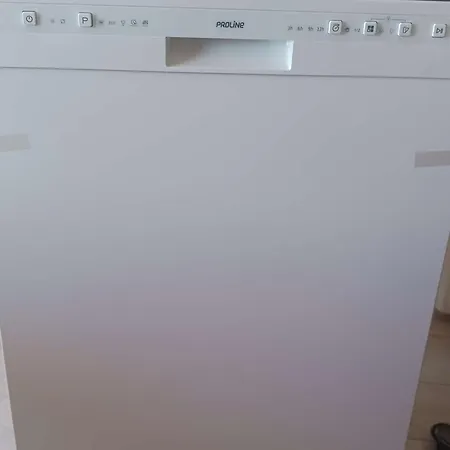 Apartmán Pour 4 Avec Piscine Et Parking A Port Camargue - Fr-1-250-207